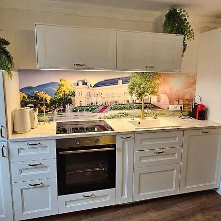 Sisi's Loft - Royale (adults Only) Appartamento